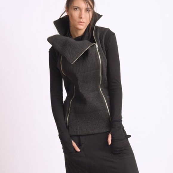 Warm Sleeveless Black Double Zipper Vest - Picture 2 of 8